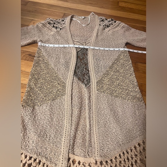 Sz A Miss Me sweater with fringe and lace - Picture 7 of 12